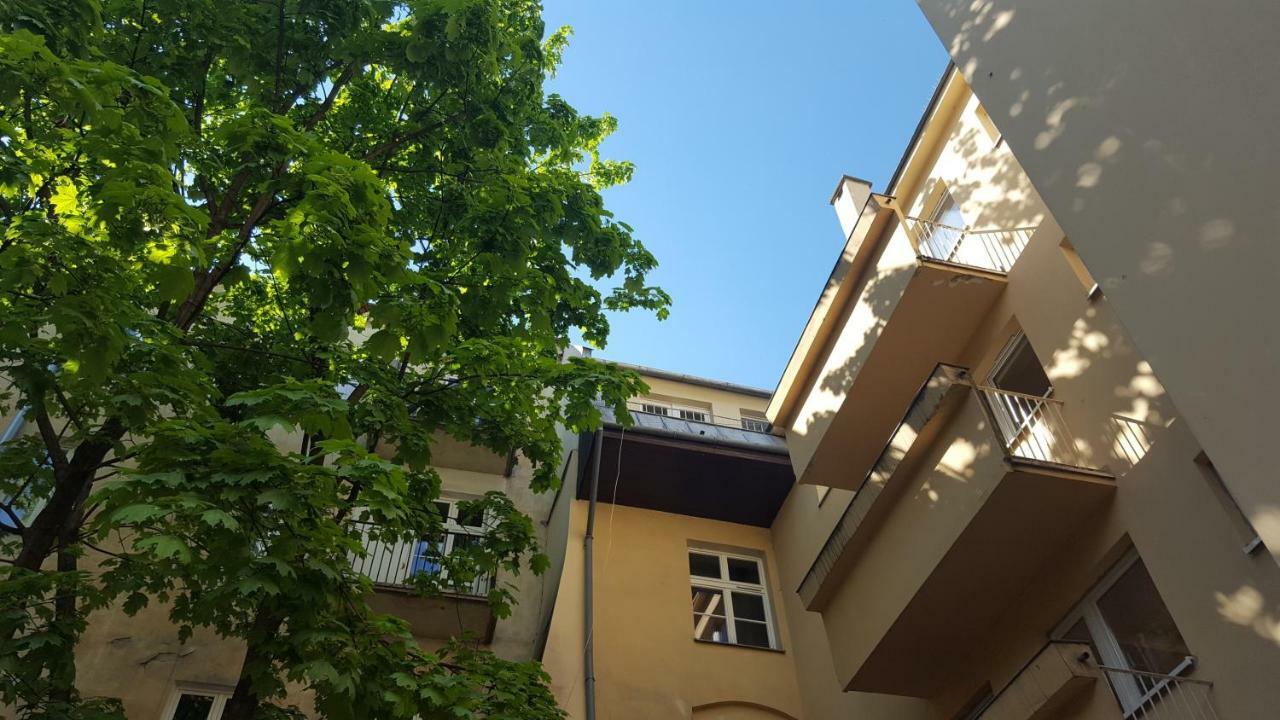 Apartment Katamaran Kraków Exteriör bild